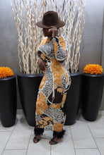 Load image into Gallery viewer, chain print bodycon dress