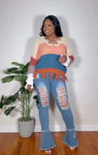 Load image into Gallery viewer, Oversized Destroyed Edges- Sweater