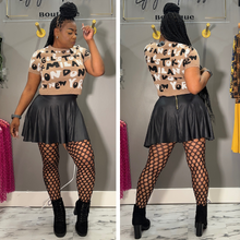 Load image into Gallery viewer, 92% Polyester 8% Spandex Soft Leather look like Coated Fabric; Stretchy&nbsp; Mini; Flared; Gold Zip Closure at Back True to size Super cute Color off due to lighting! Model size large
