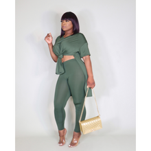 Load image into Gallery viewer, Olive Flow Set- 2 Piece Set
