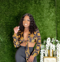 Load image into Gallery viewer, Multicolor crop top styled for summer vacation with trendy print and cropped fit.
